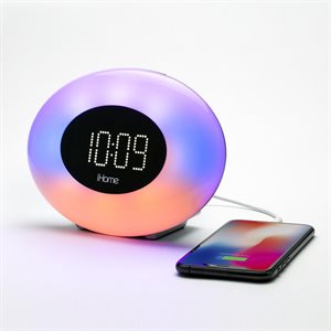 iHome iM30 Color Changing Alarm Clock with FM Radio and USB Charging *Bilingual*